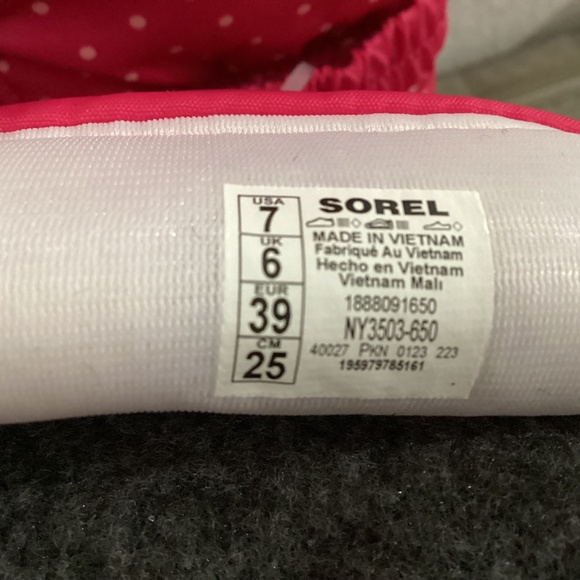 SOREL Flurry Weather Resistant Snow Boot (Big Kid) 7 M, - Picture 9 of 12